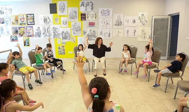 Küçükçekmece’de V.Uluslararası ‘Masalistanbul’ Festivali renkli görüntülere sahne oldu
