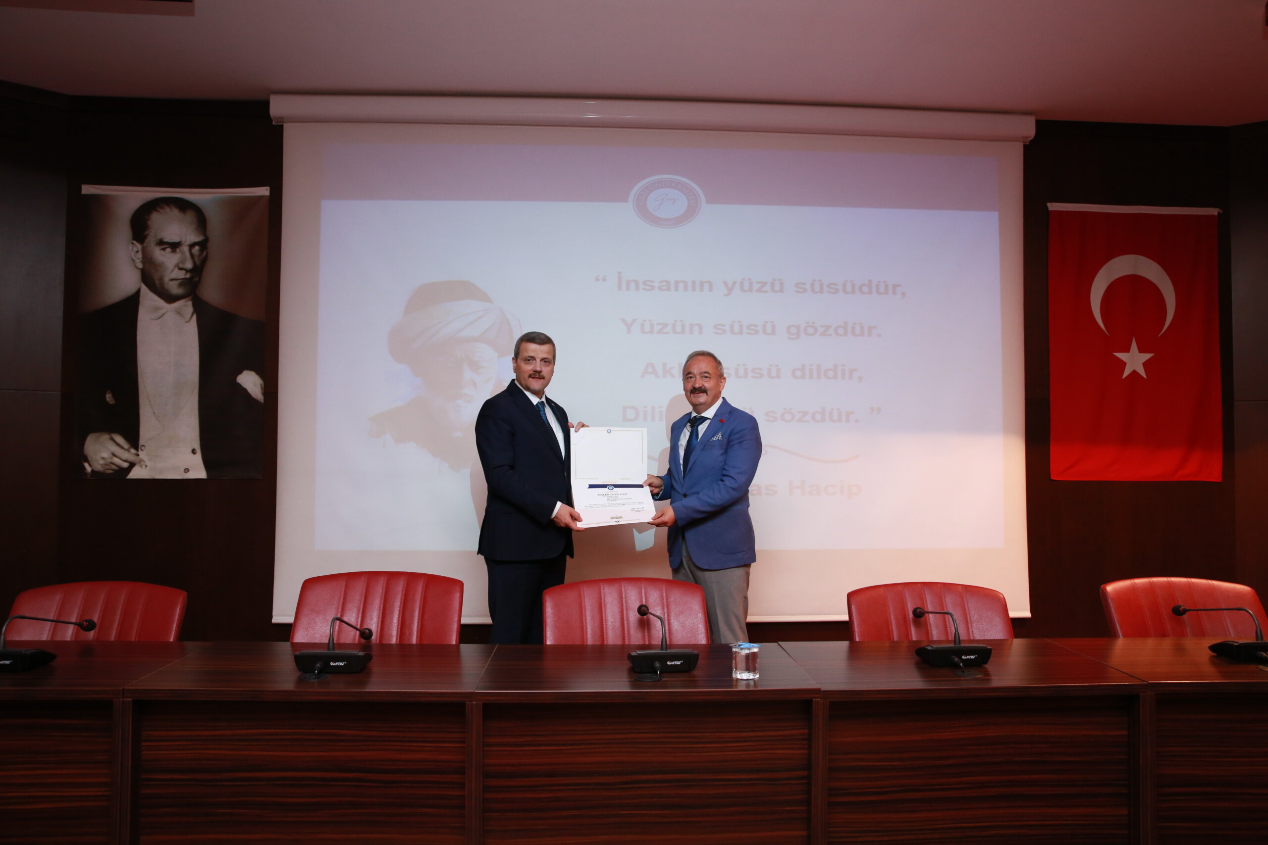 “Gönül Diliyle Görev Bilinci” Başlıklı Hizmet İçi Eğitim Programı Yapıldı