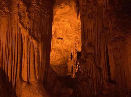 Çobanın kirpiyi takip etmesiyle ortaya çıktı! 30 milyon yıl önce oluştu, 351 basamakla iniliyor