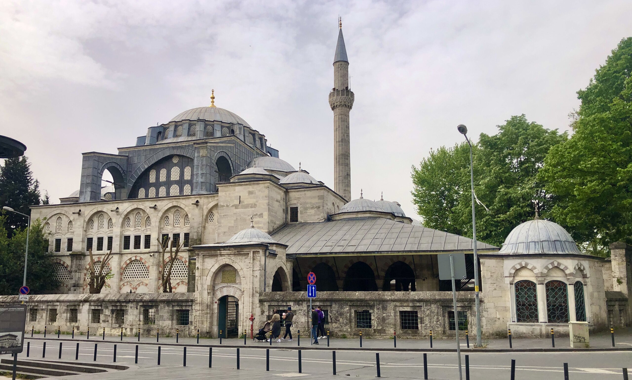 Deniz Üzerine Kurulan İlk Cami: Kılıç Ali Paşa Camii