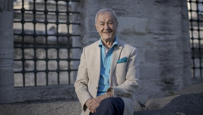 Orhan Ayhan, rekorlar kitabında