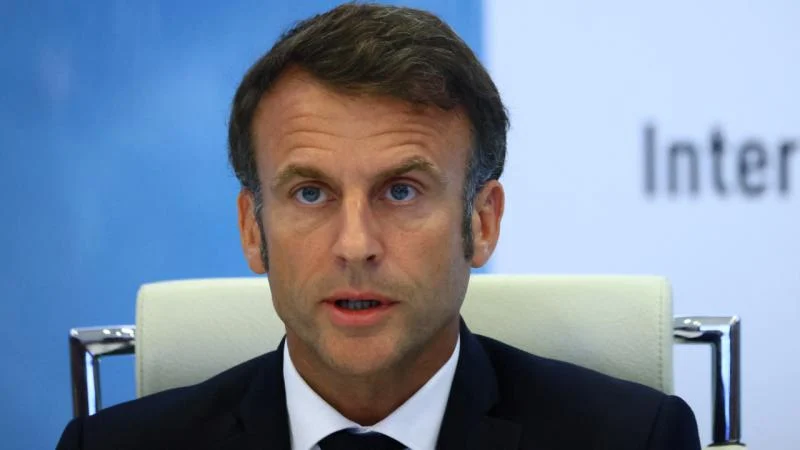 Macron, aşırı sağın ülkede “en yüksek mevkilere erişebileceği” konusunda uyardı