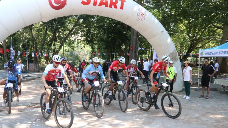 Malatya’da 1. Ulusal Dağ Bisikleti Yarışları yapıldı