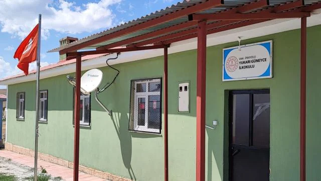 Köy okulları Türksat ile dünyaya bağlanıyor
