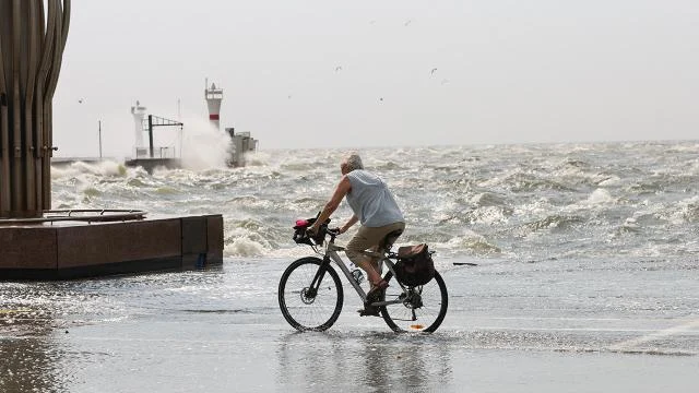 Meteoroloji’den 4 kente “gök gürültülü sağanak” uyarısı