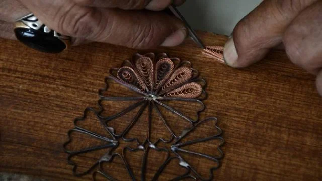 Telkari ustası 38 yıldır altın, gümüş ve bakıra ateşle şekil veriyor