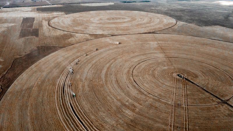 Konya’nın devasa dairesel tarlalarında hasat sezonu kapandı
