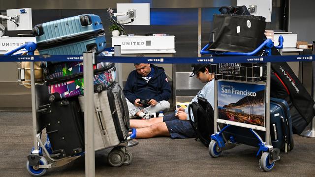 Küresel yazılım sorunu uçuşlarda rekor seviyede gecikmelere neden oldu