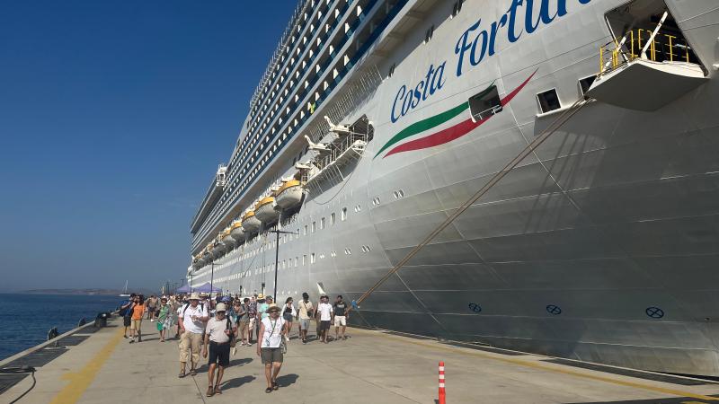 Bodrum’a ‘Costa Fortuna’ kruvaziyeriyle 3 bin turist geldi