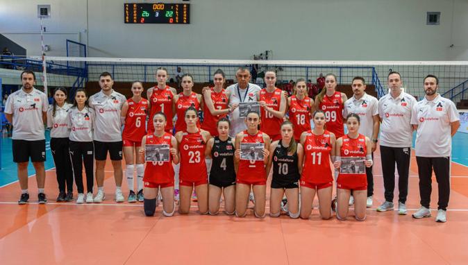 U18 Milliler, galibiyetle başladı