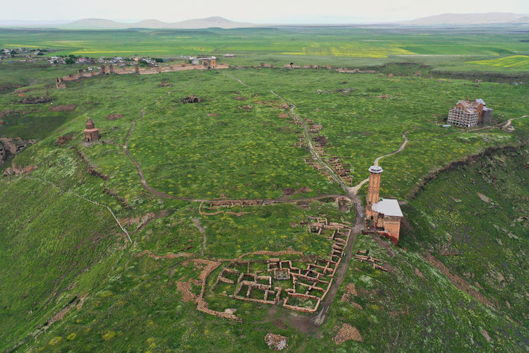 Ani Harabelerinde Yapılan Kazılarda Ortaya Çıkarılan 432 Gram Ağırlığındaki Altın Kuşak Sergileniyor