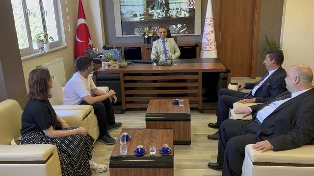 LGS birincilerinden Ispartalı Mustafa’nın hedefi yapay zeka mühendisliği