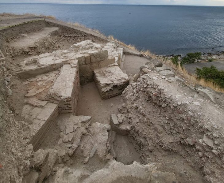Perinthos Antik Kenti’nde su altında yapılan araştırmalarda gemi enkazı tespit edildi