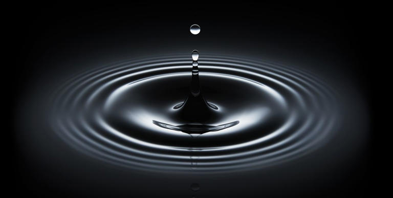 Bir Fizikçi Kütle Olmadan Yerçekiminin Var Olabileceğini İddia Ediyor