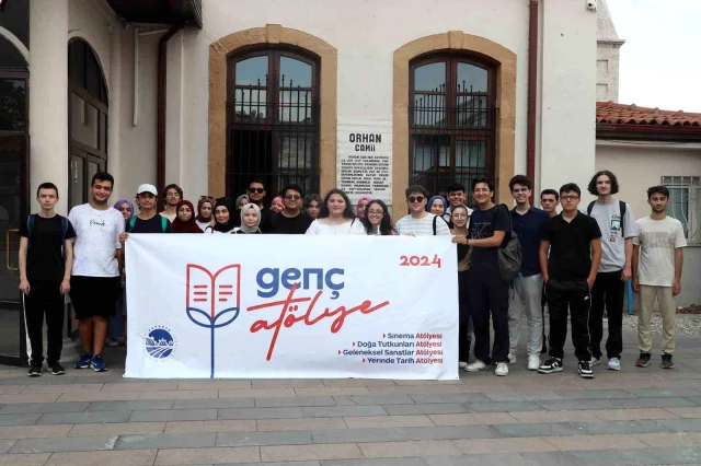 Sakarya Büyükşehir Belediyesi Genç Atölye’de “Yerinde Tarih Atölyesi”