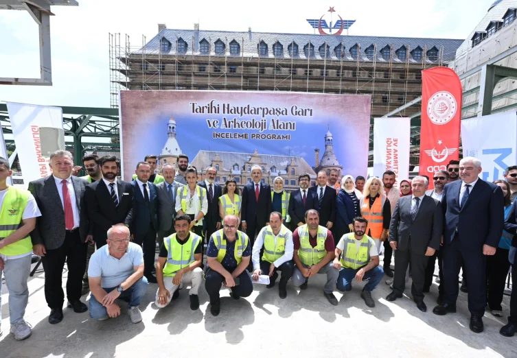 Bakan Uraloğlu: Haydarpaşa Garı’mızı bu yıl içinde tamamen hazır hale getireceğiz