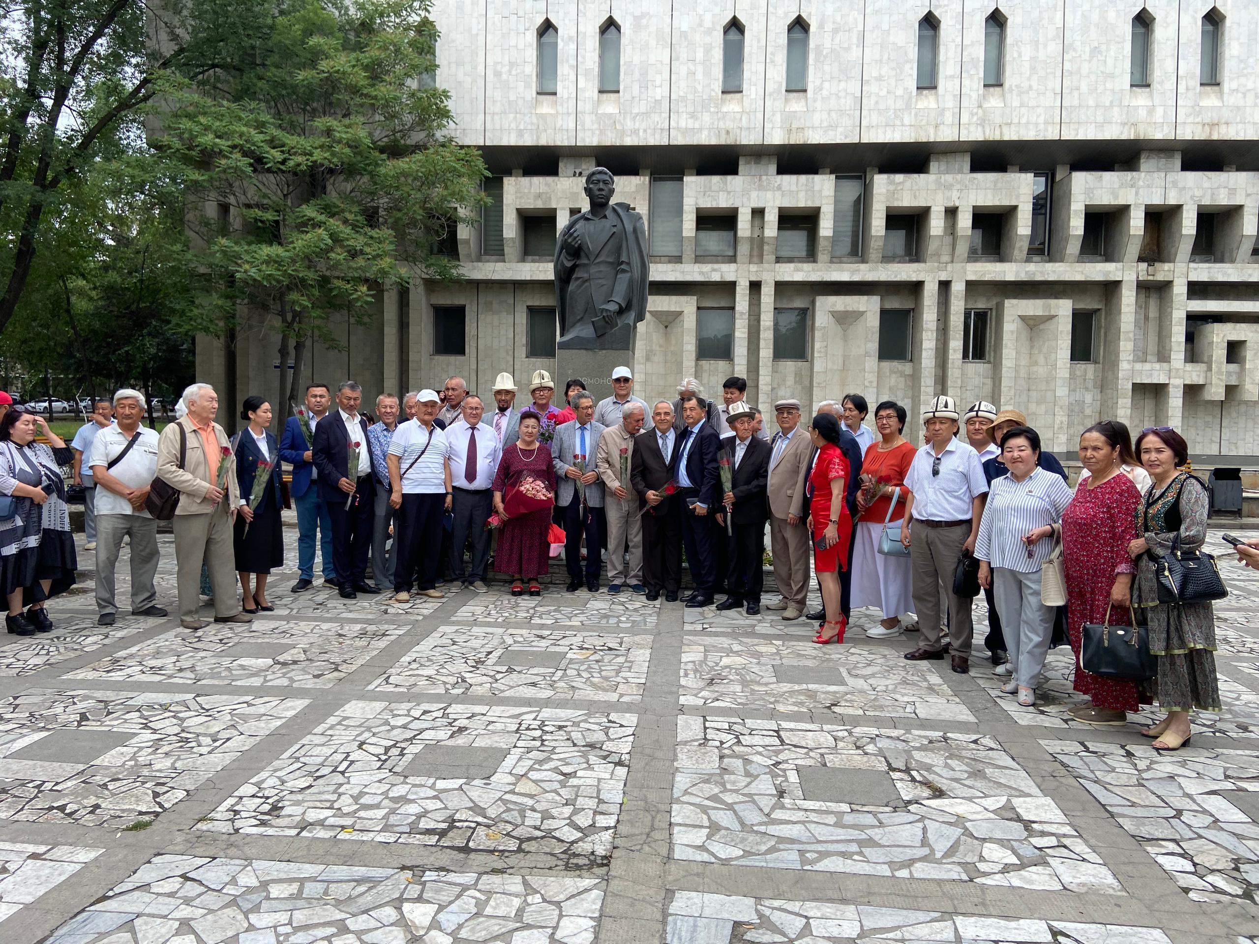 Kırgızistan’da Uluslararası Alıkul Osmonov Festivali