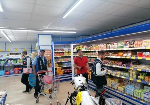Kars’ta işletmeler ve zincir marketler denetlendi
