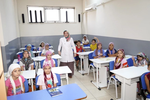 Yunusemre Belediyesi TOKİ 2 Kültür ve Sanat Merkezi’nde Yaz Kursları Başladı