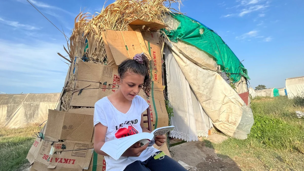 Bursa’da mevsimlik çocuk işçiler, çadırlarda ders çalışıyor