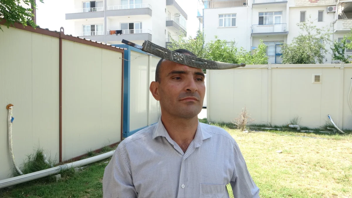 Malatyalı ‘mıknatıs adam’ etrafında ne varsa çekiyor