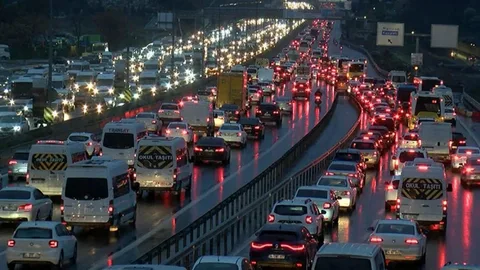 Ulusal Taşıt Tanıma Sistemi ile Akaryakıt Tüketimi Dijital Olarak Takip Edilecek