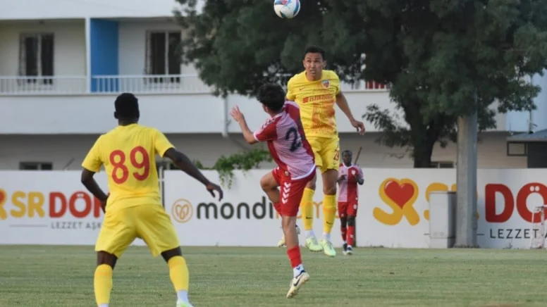 Hazırlık maçında Samsunspor Kayserispor’u 3 golle geçti