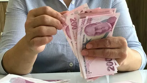 TÜED: En az aylık ödemesi uygulaması nimet-külfet dengesini bozdu