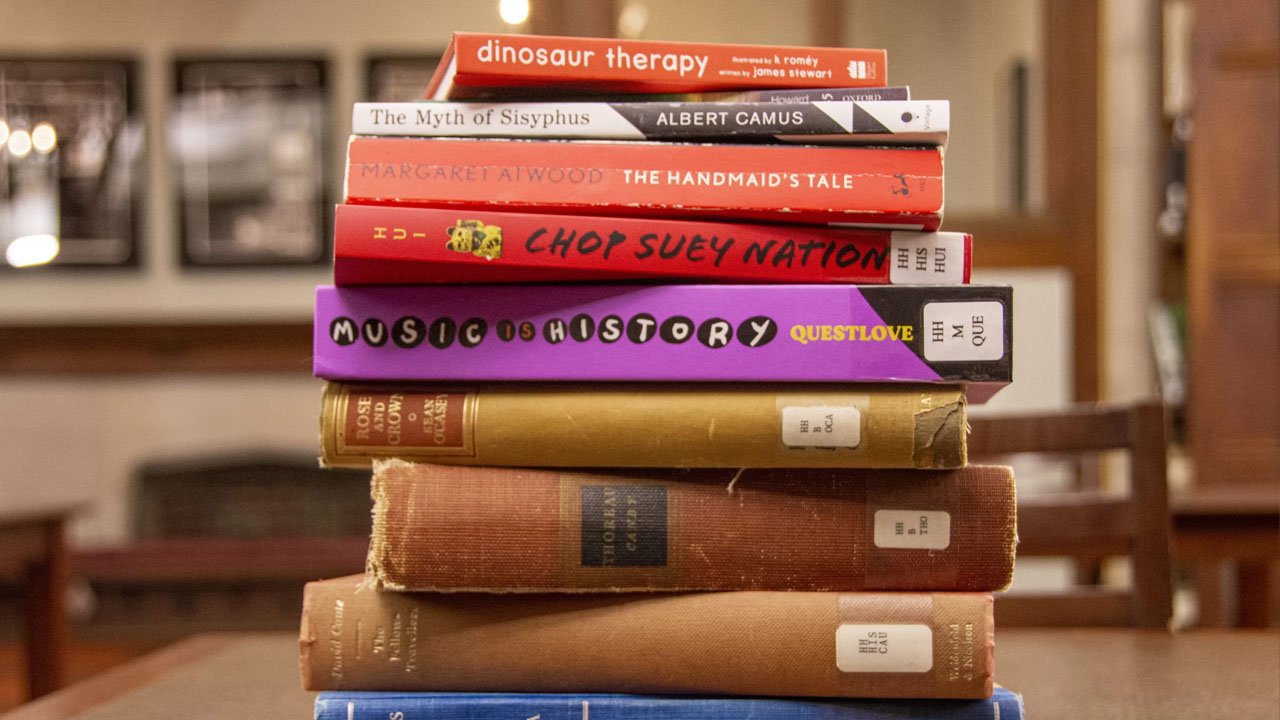 Hem Edebiyat Hem de Fizik Bilim Olarak Anılabiliyorsa Bir Şeyi Bilim Yapan Tam Olarak Nedir? 