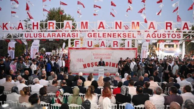 “Kahramanmaraş Geleneksel Ağustos Fuarı”nı 3 günde 150 bin kişi ziyaret etti