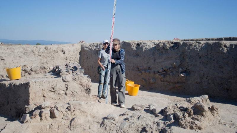 Kütahya’da arkeoloji meraklıları kazılara gönüllü olarak katılabiliyor