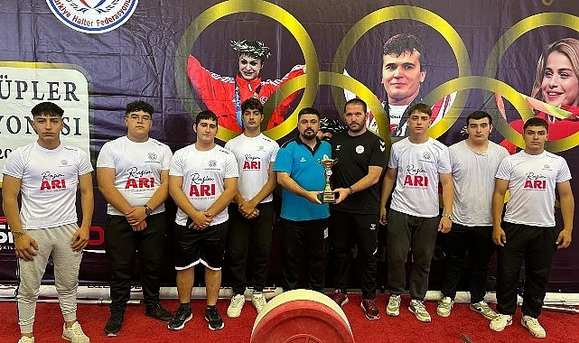 Nevşehir Belediyesi Gençlik ve Spor Kulübü Yıldızlar Kulüpler Türkiye Halter Şampiyonası’nda takım halinde beşinci oldu.