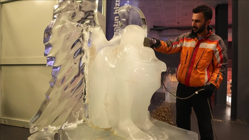 Erzurum’un buzdan hazırlanan eserleri, Kültür Yolu Festivali’nde sanatseverlerle buluşacak