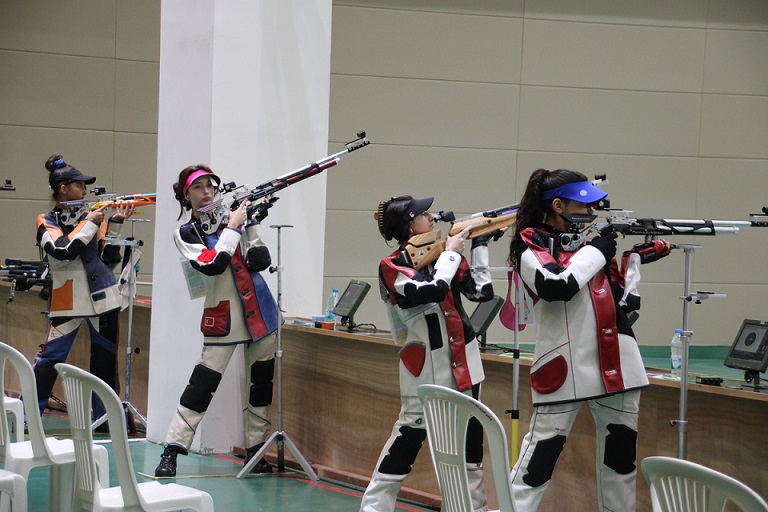 Yusuf Dikeç ve Şevval İlayda’dan “havalı” buluşma