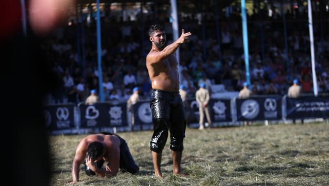 Başpehlivan Enes Doğan