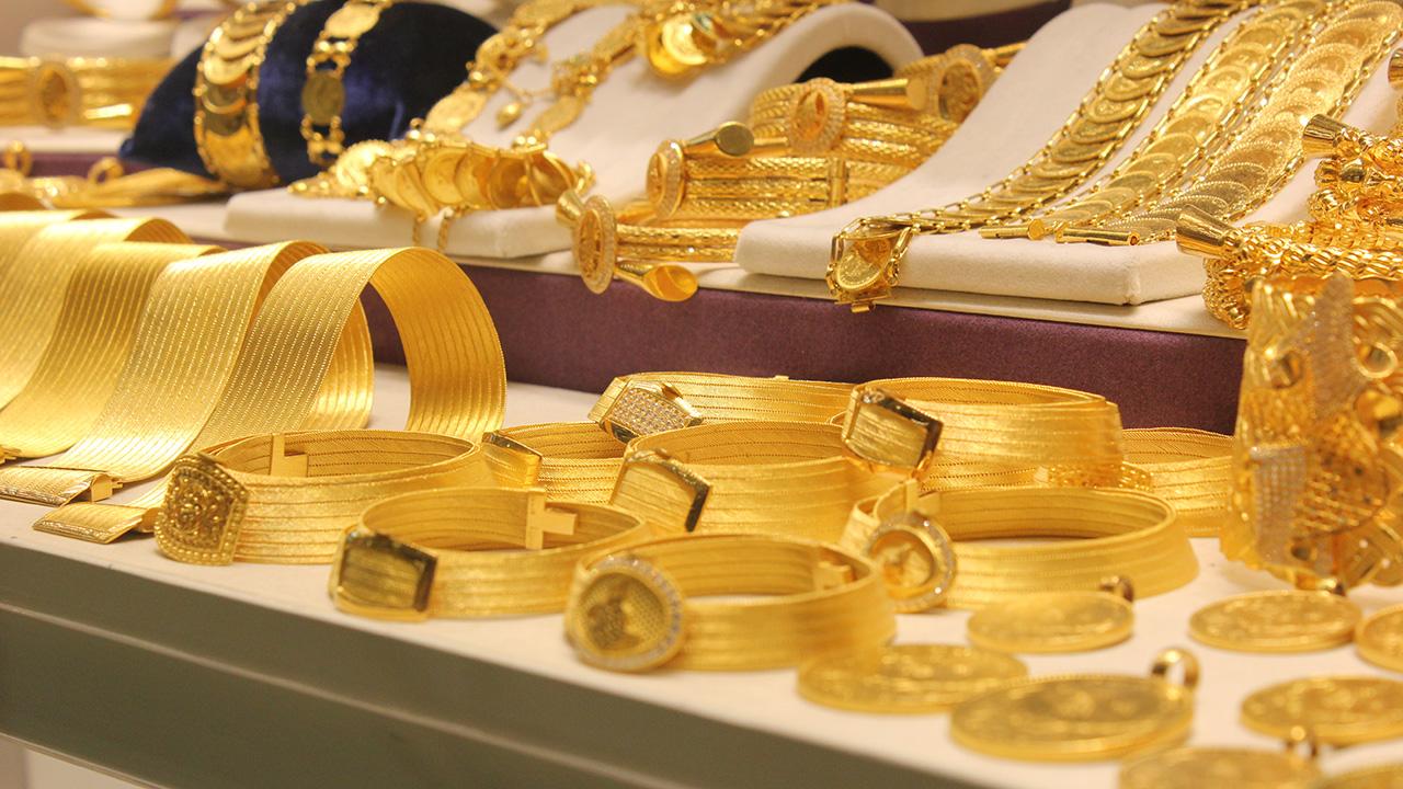 Mücevher ihracatı ikiye katlanarak 948 milyon dolar oldu