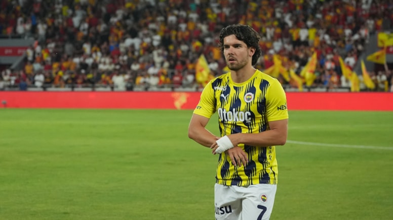 Fenerbahçe ile Brighton Ferdi Kadıoğlu transferinde anlaştı