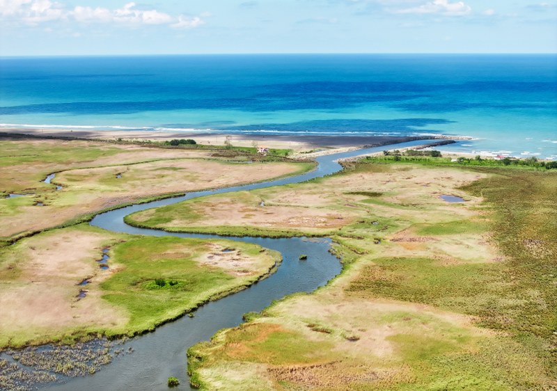 Amazon Tabiat Parkı ve Gölardı Simenlik Gölü görüntüleri nefesleri kesti