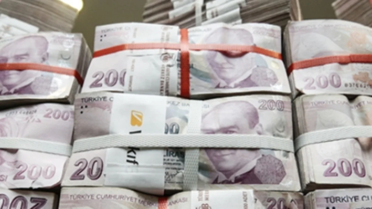 Türkiye’nin en zengin 10 ile öne çıkıyor.