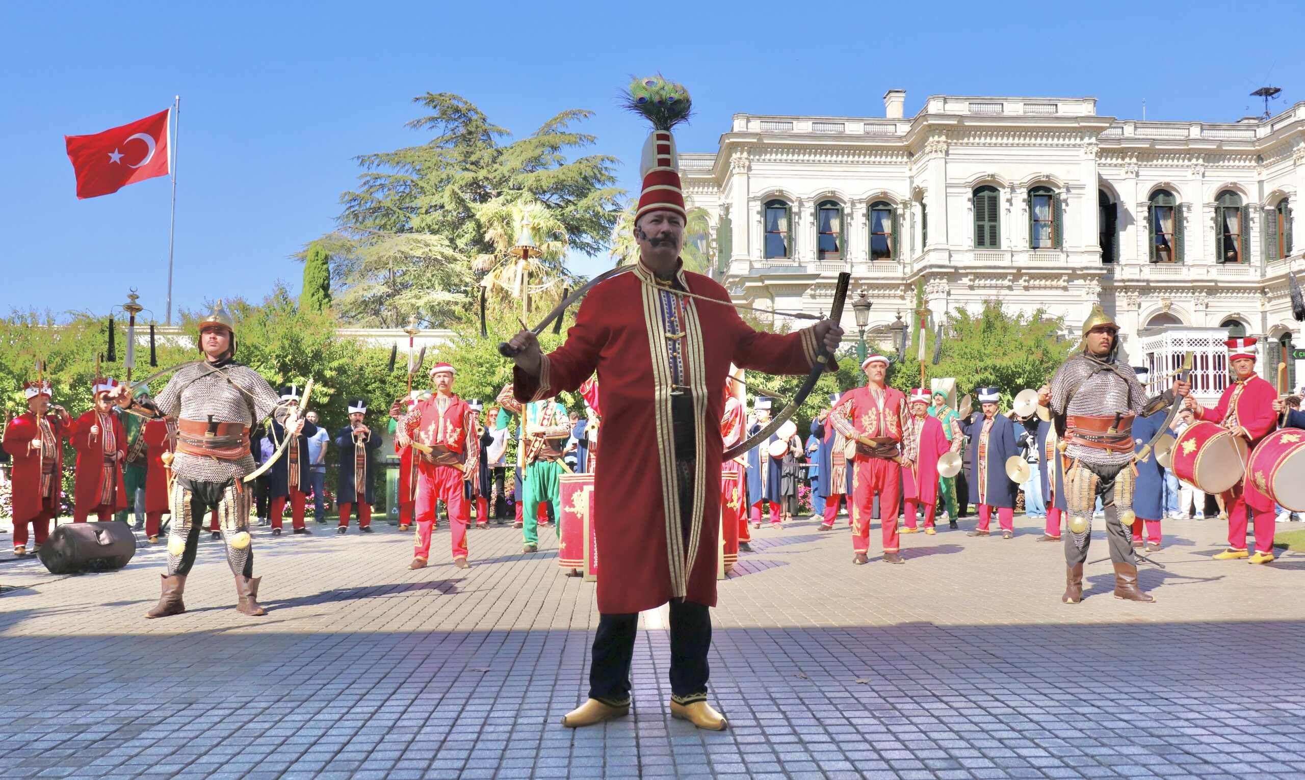 Mehteran Birliği Yaz Dönemi Gösterilerinin Sonuncusunu Yıldız Sarayı’nda Gerçekleştirdi