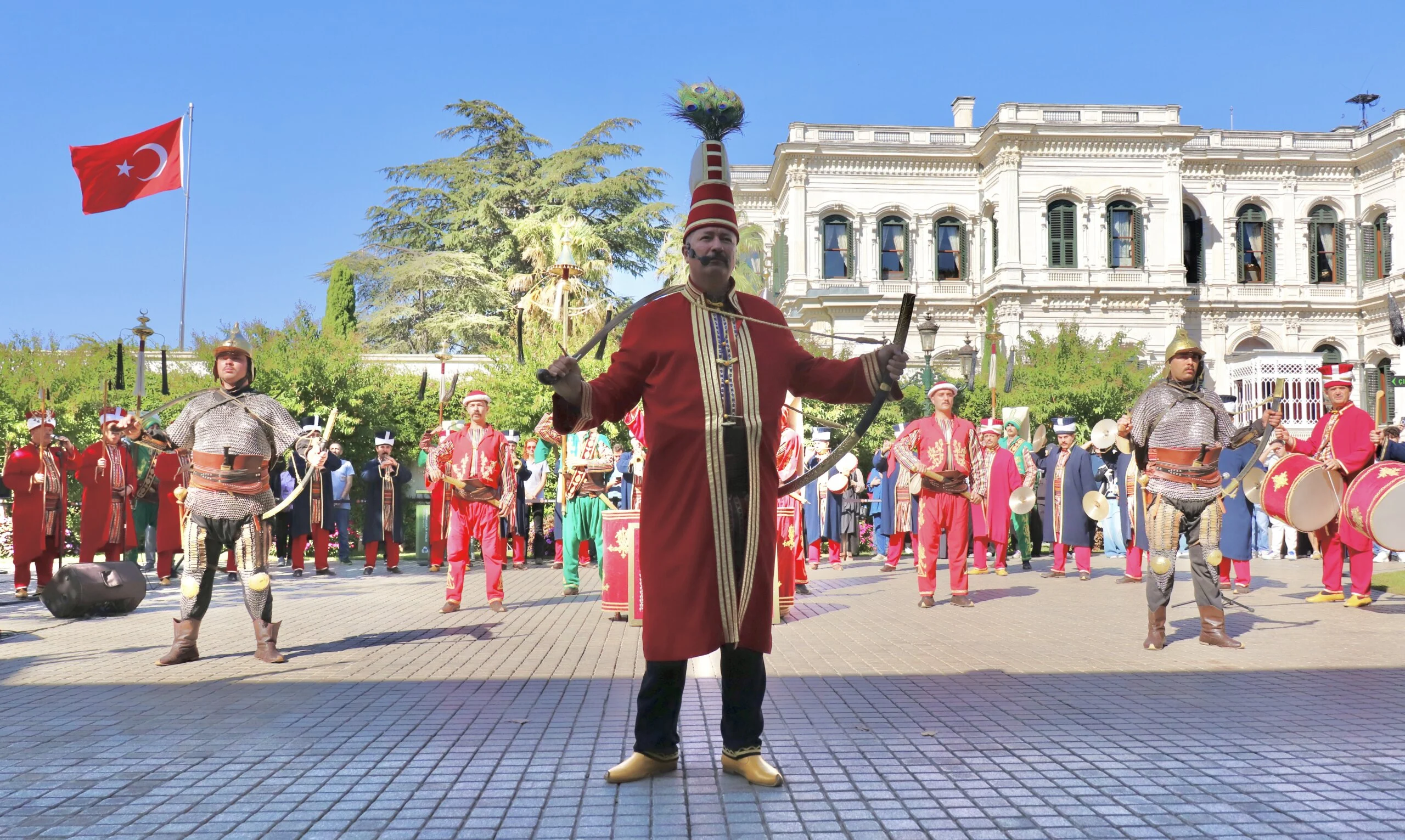 Mehteran Birliği Yaz Dönemi Gösterilerinin Sonuncusunu Yıldız Sarayı’nda Gerçekleştirdi