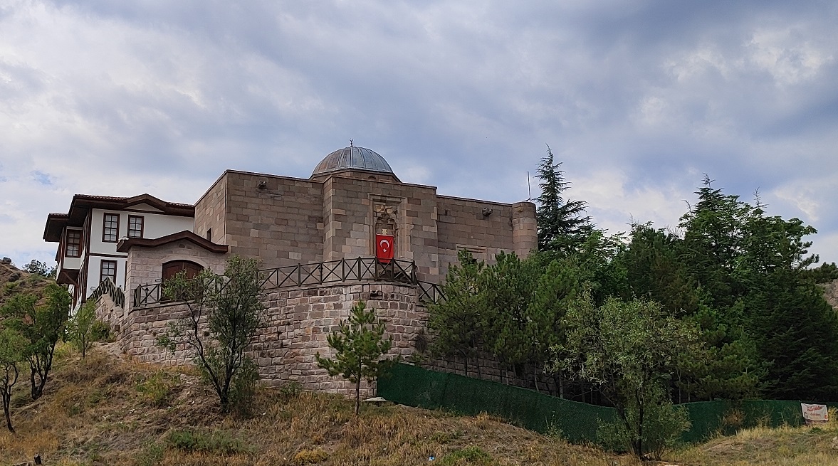 Tıp Ve Eczacılığın Sembolü Taş Mescitte