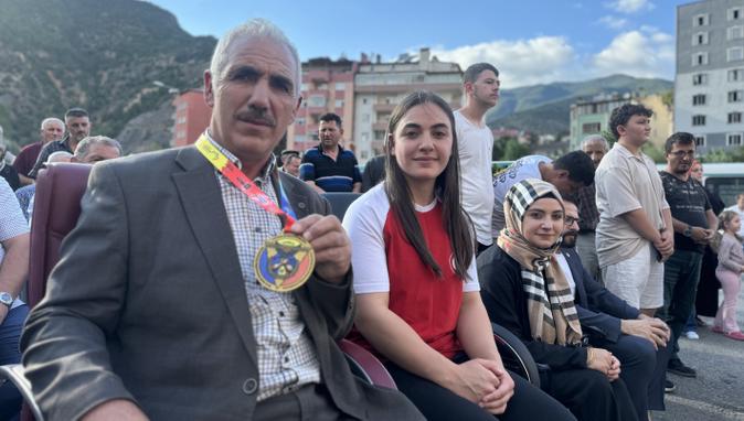 Rabia Kayahan’a Gümüşhane’de coşkulu karşılama