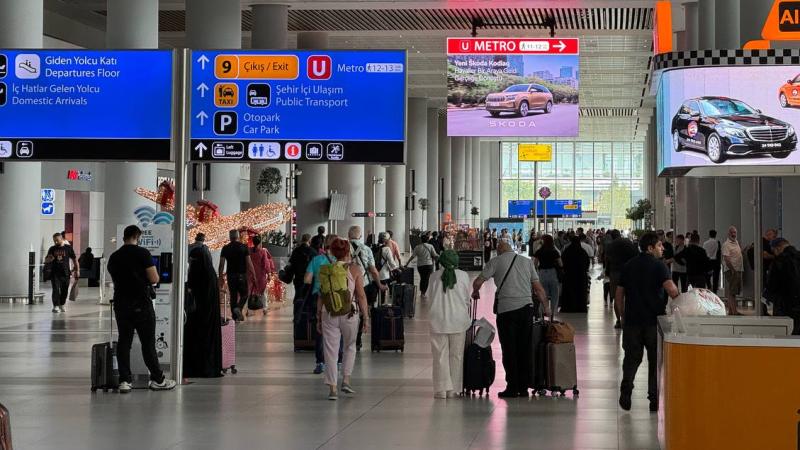İstanbul Havalimanı’nda yaz tatili dönüşü yoğunluğu