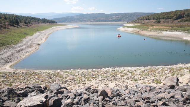 Bolu’daki Gölköy baraj gölünde su seviyesi yüzde 30’un altına düştü