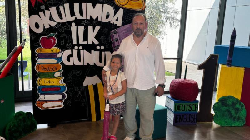 İzmir depreminin simge isimlerinden Ayda ilkokula başladı