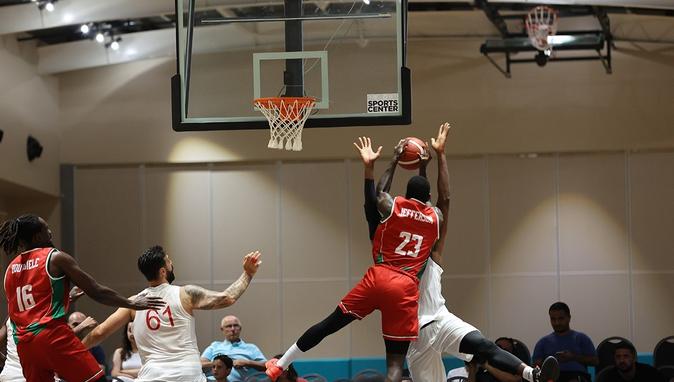 Turnuvanın şampiyonu İzmir temsilcisi