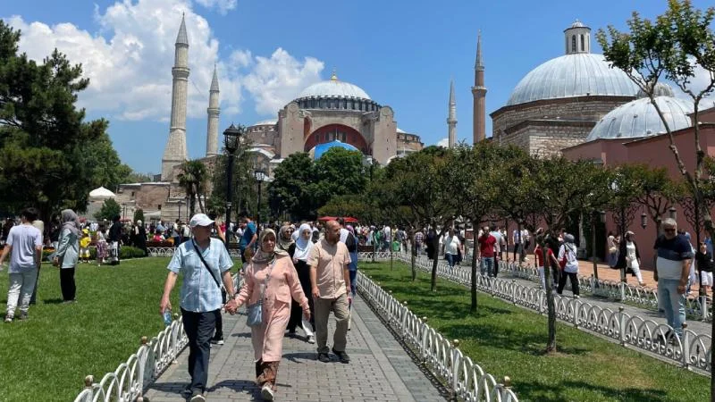 Türkiye’nin yılın 8 ayında ağırladığı ziyaretçi sayısı 40 milyonu aştı