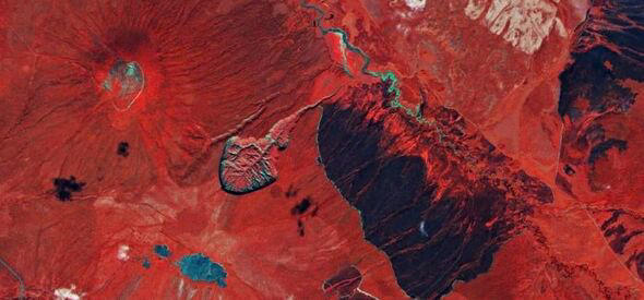 Dünya’nın dev ‘Cehenneme Açılan Kapı’ 30 yılda üç katına çıktı ve uzaydan görülebiliyor