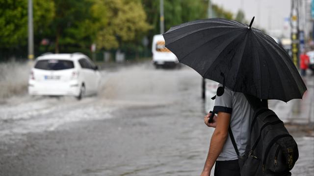 Meteoroloji’den yerel kuvvetli yağış uyarısı
